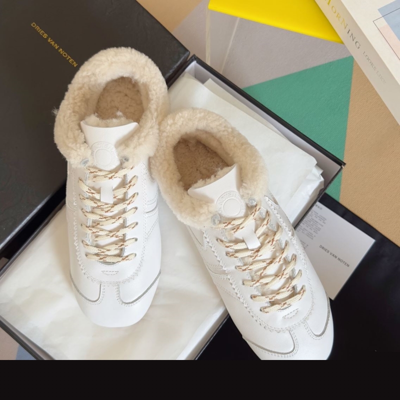 Other Sneakers